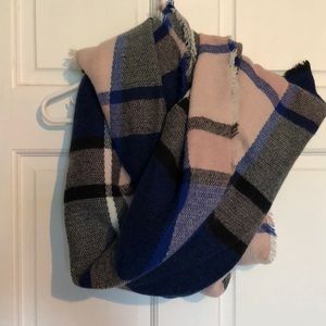 Blanket scarf